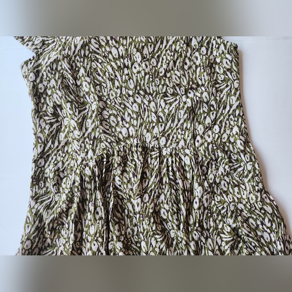 Garnet Hill Floral Olive Green Dress with Pockets Size 4 - Picture 4 of 7